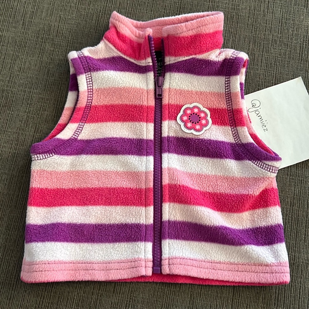 5/$20 Newborn Fleece Vest girls NB